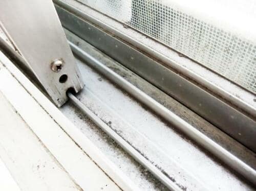 食べ物のシミが思わず付着そんなピンチにはシミ抜きが活躍 イメージ