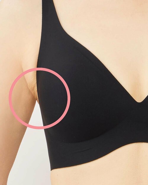 ハミ肉がでちゃう ノンワイヤーブラおすすめ イメージ