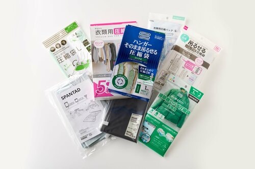 クローゼット用衣類圧縮袋の選び方 吊るせる衣類圧縮袋おすすめ イメージ