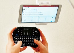 【iPadでかすぎ！】タブレットを“フリーハンド”で使うベストアイデア9選