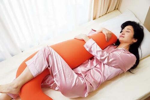 サイズ感バッチリ！MOGU「気持ちいい抱きまくらカバー付」 イメージ4