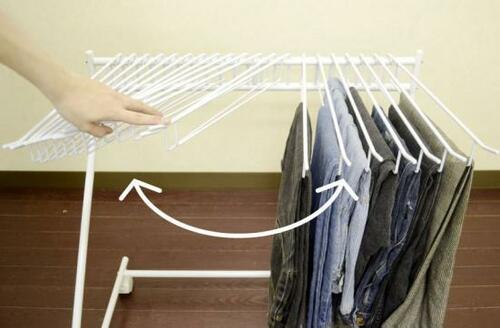 パンツをシワなく収納できる「スラックスハンガー」 イメージ3