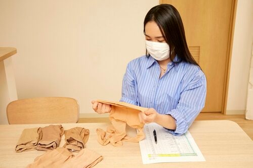 テスト3:はき心地 ストッキングおすすめ イメージ