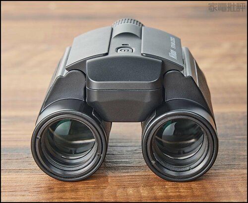 【ここが惜しい…】明るさがもう少し欲しい。明るさのスペックは4.4 双眼鏡おすすめ イメージ