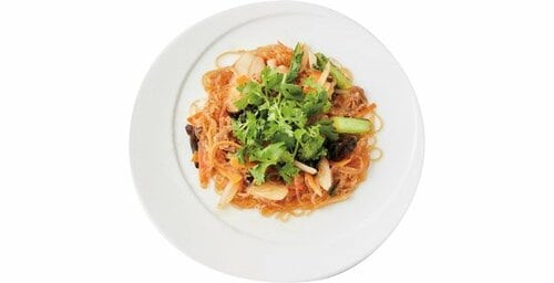 デリア食品:6種具材のチャプチェ たっぷりパクチー