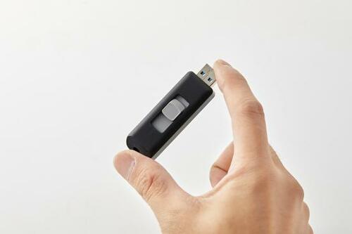 8位: 平均的性能でもコスパは抜群「UD-3201」