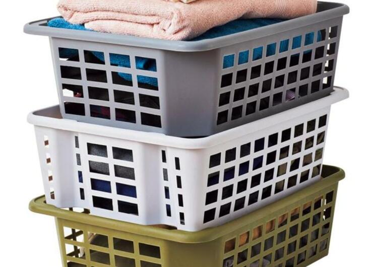 100均界のプチ革命！ ダイソーの積み重ねられるバスケットの実力は？｜『MONOQLO』が試しました