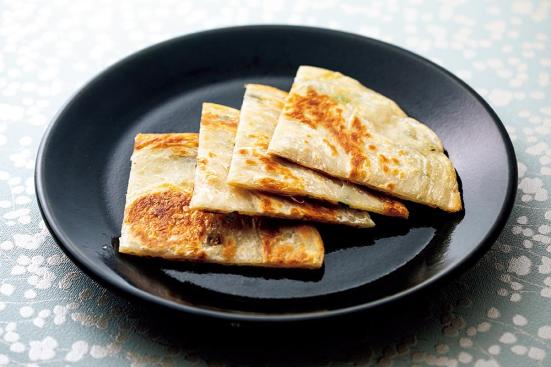 食感や旨味が絶妙!業務スーパー「神戸物産 薄焼き餅」