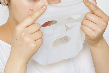 フェイスマスクの 正しい使い方 10選 コスメ誌 Ldk The Beauty が徹底取材 360life サンロクマル