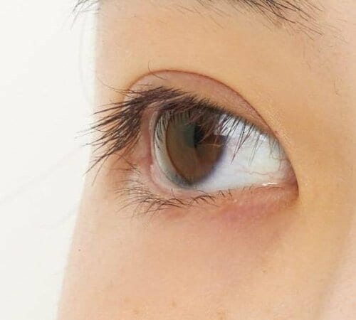 なじんで色が出ないor目元がぼんやり ブラウンマスカラおすすめ イメージ