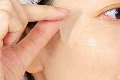 目元パックを使うメリットは？ 目元パックおすすめ イメージ