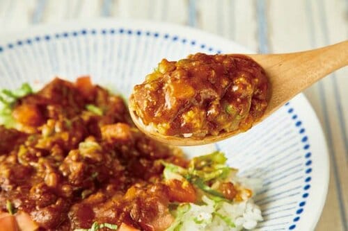 「タコライス」はチーズがとけたコクのあるタコスソースが絶品！ イメージ2