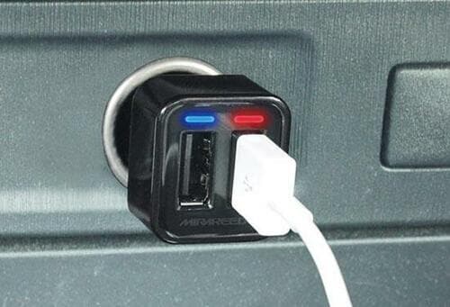 7：LEDランプの色で 充電状況がひと目でわかる イメージ