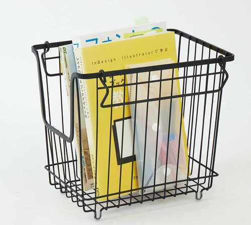 もちろん、本や雑誌の収納にもちょうどいい!