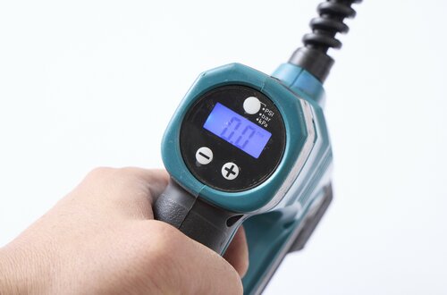 【2位】マキタ「充電式空気入れ10.8V MP100DZ」 電動空気入れおすすめ イメージ2