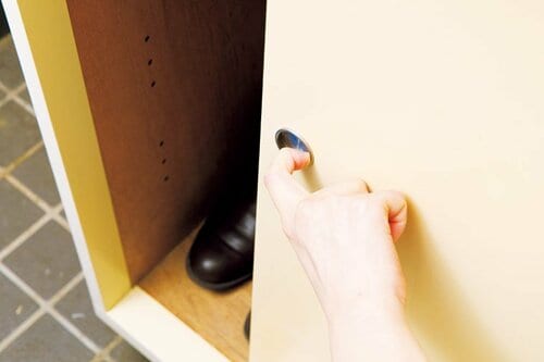 開け閉めがめんどうな扉は取ってしまうのもアリです イメージ