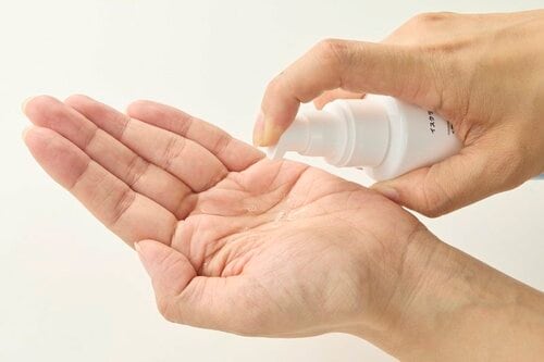 使用感 ニキビケア化粧水おすすめ イメージ