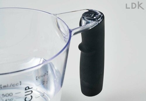 ハンドルが持ちやすい 計量カップおすすめ イメージ