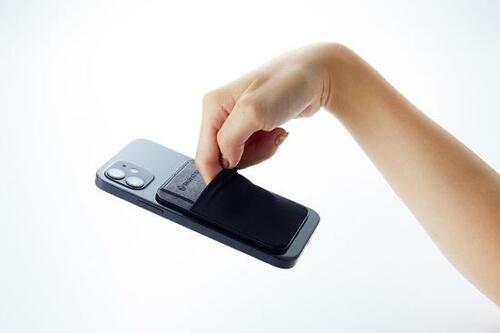MOFT「MOFT Snap-On iPhone12シリーズ専用スタンド」3