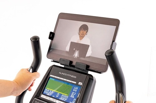 スマホやタブレットでながら運動できる イメージ