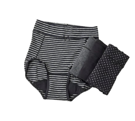 サニタリーショーツおすすめ ニッセン 消臭テープ付・綿混ストレッチお腹らくちん深ばきサニタリーショーツ4枚組(羽付ナプキン対応)黒系 M イメージ2