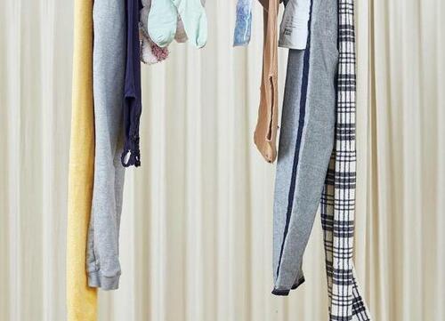 ピンチハンガーは長いものを外側にしてアーチ型に！ イメージ