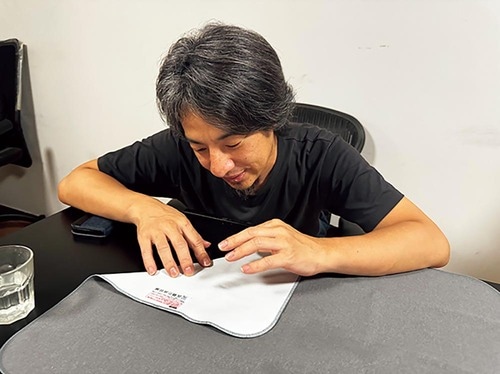 ペラペラの布だけど意外と実用的だったり バスグッズのベストバイをひろゆきがレビューおすすめ イメージ