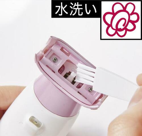 押しても引いても剃れる万能シェーバー!