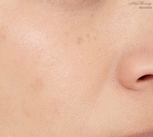 仕上がり：しっとり感はあるがアラが隠れていない リキッドファンデおすすめ イメージ