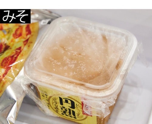 パックや瓶ごと冷凍して問題なし! イメージ