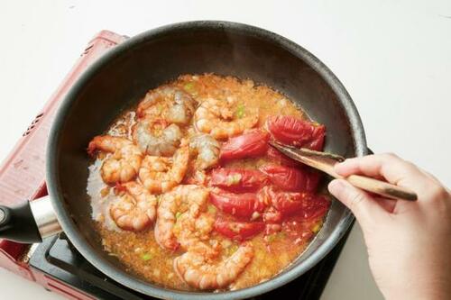 [エビとトマトの中華炒め]トマトのうま味たっぷりで超リッチ！ イメージ3