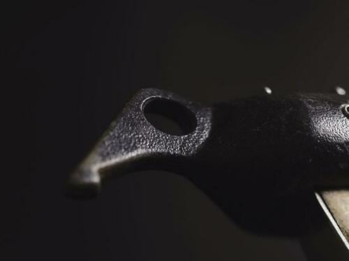 【ポイント②】 簡単に抜けるペグ抜きが優秀！ イメージ