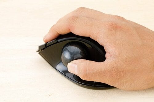 手はマウスに添えるだけ！快適で疲労も軽減するんです イメージ