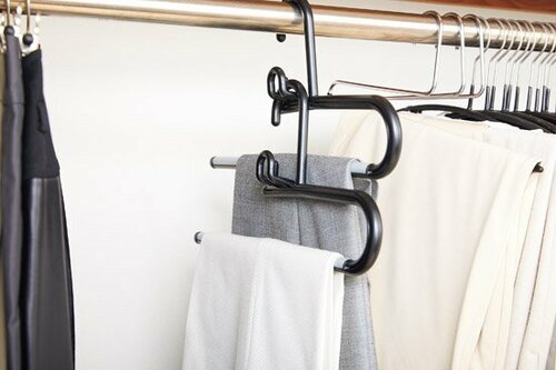 連結してスペースを有効に使えるシンコハンガー イメージ