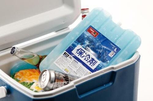 ぬるいドリンクはもうオサラバ！野外でも保冷剤でヒエヒエに 保冷剤おすすめ イメージ
