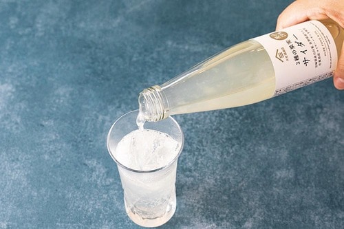 55位: 酸味はあるけど飲みやすい「3種の果実サイダー」 久世福商店おすすめ イメージ2