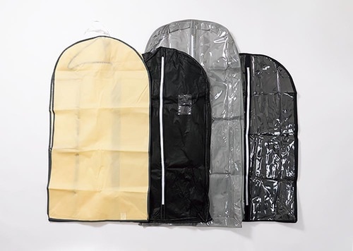 一緒に使いたい！ 衣類カバーのおすすめはベストは？ 洋服ブラシおすすめ イメージ