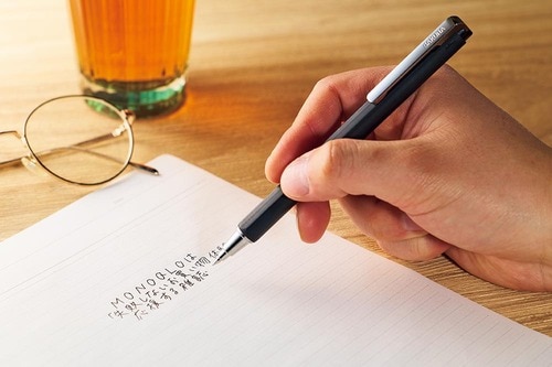 書きやすいのは？ ボールペンのインクの種類と特徴 水性・ゲルインクボールペンおすすめ イメージ