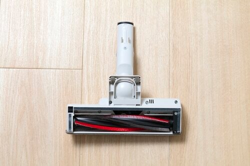 吸引力：カーペット類は得意なもののフローリングは苦手でした 紙パック式コードレス掃除機おすすめ イメージ
