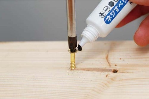 ②ANEX「ネジすべり止め液」頭が出ていない皿ネジならコレです イメージ