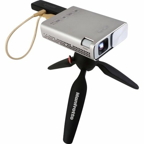 ASUS:ZenBeam E1:プロジェクター