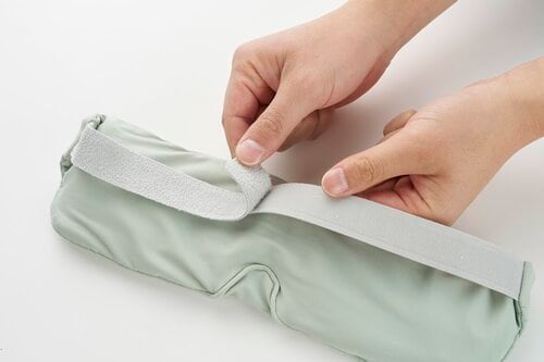 【着け心地】伸縮性のある生地で目元を優しく包み込む 充電式ホットアイマスクおすすめ イメージ2