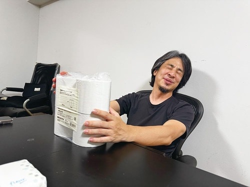 安価か高級かよりも加工がすべてである説 トイレットペーパーのベストバイをひろゆきがレビューおすすめ イメージ