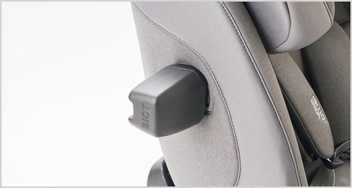 サイドの衝撃吸収機構で側面衝突から守る チャイルドシートおすすめ イメージ