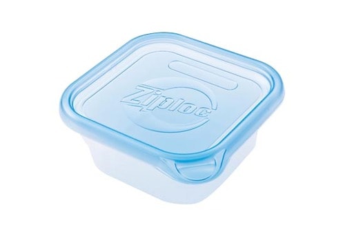 水と一緒に入れて振るだけ 簡単「コンテナーむき」 イメージ4