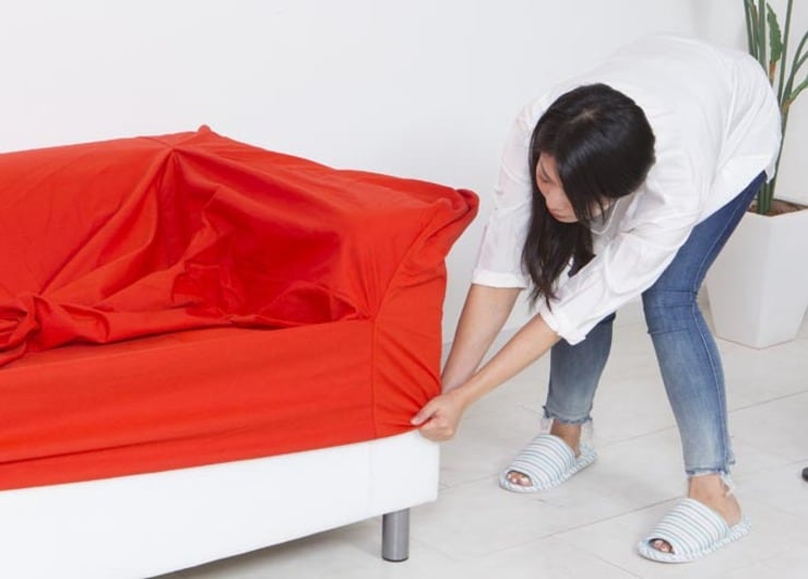 汚れる前にカバーで覆うのが大正解！！おすすめソファカバーランキング4選｜『LDK』がテスト