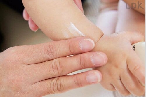 なめらか質感でベタつきゼロ ベビークリームおすすめ イメージ