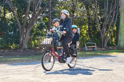 発進時のアシスト力がスムーズで安心感がある 電動アシスト自転車おすすめ イメージ