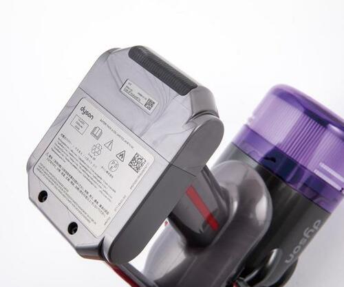 吸引力はさすがのレベル!「Dyson Micro 1.5kg」