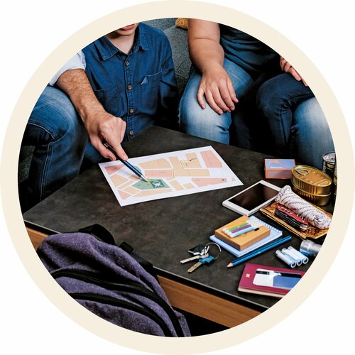 災害発生：まずは生き残ることを考える イメージ